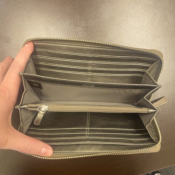 Coach Accordion Zip Wallet - Picture 4 of 6